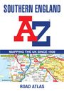 „Southern England“, „A-Z“, „Mapping the UK since 1936“, „Road Atlas“. Karte mit farbigen Straßen und Orten.