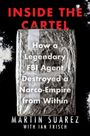 "INSIDE THE CARTEL" in roten Buchstaben über einem Paket, eingewickelt in Plastik, mit Puder daneben.