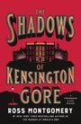 Titel: "The Shadows of Kensington Gore". Autor: Ross Montgomery. Silhouette eines großen Gebäudes vor rotem Hintergrund.