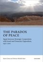 "The Paradox of Peace." Buchcover mit Wüstenlandschaft und Sonnenstrahlen durch Wolken. Autoren: Rami Ginat, Meirav Mishali-Ram.