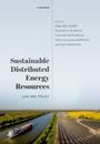 „Sustainable Distributed Energy Resources: Law and Policy“, herausgegeben von fünf Autoren. Unten: Fluss mit Solarzellen.