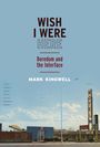 "Wish I Were Here: Boredom and the Interface" von Mark Kingwell. Vordergrund: Ein Motel mit blauem Himmel.