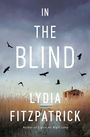 „IN THE BLIND“, „LYDIA FITZPATRICK“, Vögel fliegen über Schilf und altes Holzhäuschen.