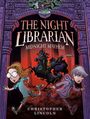Text: "THE NIGHT LIBRARIAN: MIDNIGHT MAYHEM" und "CHRISTOPHER LINCOLN". Zwei Kinder rennen vor einem kopflosen Reiter.