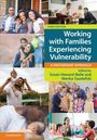 Buchcover mit Familienfotos. Titel: "Working with Families Experiencing Vulnerability" von Susan Heward-Belle und Menka Tsantefski.