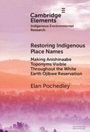 „Cambridge Elements: Restoring Indigenous Place Names“, Elan Pochedley. Nebliges Hügellandschaft in Rosa- und Lilatönen.