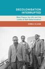 "DECOLONISATION INTERRUPTED" und "Emma Kluge" auf Buchcover. Drei Männer stehen auf einer Flugzeugtreppe.