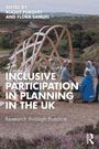 "INCLUSIVE PARTICIPATION IN PLANNING IN THE UK: Research through Practice." Menschen bei einer hölzernen Skulptur in Natur.