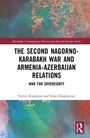 "The Second Nagorno-Karabakh War and Armenia-Azerbaijan Relations" steht auf dem Buchcover. Bunte, kunstvolle Hintergrundgestaltung.