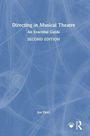 "Directing in Musical Theatre: An Essential Guide, Second Edition. Joe Deer." Auf blauem Hintergrund mit weißen Linien.