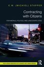Cover eines Buches. Titel: "Contracting with Citizens". Autor: E.W. (Michiel) Stapper. Stadtansicht bei Nacht.