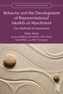 "Behavior and the Development of Representational Models of Attachment" von Mary Main. Sandrillen mit Steinen.