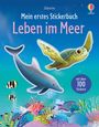 Text "Mein erstes Stickerbuch: Leben im Meer". Illustration mit Delfin, Meeresschildkröte, Fischen und Korallen.