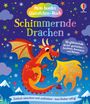 Texte: "Mein buntes Glanzfolien-Buch Schimmernde Drachen", "10 glänzende Bilder gestalten", "Einfach abziehen und aufkleben – kein Kleber nötig!" Bunter Drache fliegt über Berge mit funkelnden Sternen.