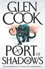 „GLEN COOK, PORT OF SHADOWS“, ein schwarzes Wesen mit drei leuchtend roten Augen in einer Illustration.
