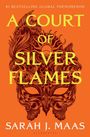 "A Court of Silver Flames", Sarah J. Maas. Illustration einer kunstvollen Maske auf orangefarbenem Hintergrund.