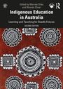 Indigenous Education in Australia. Muster aus weißen, konzentrischen Kreisen auf rotem Hintergrund.