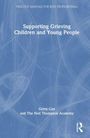 "Supporting Grieving Children and Young People" von Gerry Cox, ein Buch-Cover mit blauem Hintergrund und abstrakten Linien.