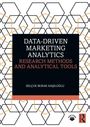 Text: "Data-Driven Marketing Analytics: Research Methods and Analytical Tools" von Selçuk Burak Haşiloğlu. Geometrisches Muster.
