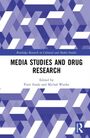 "Media Studies and Drug Research", herausgegeben von Piotr Siuda und Michał Wanke. Geometrisches Muster aus Lila-Tönen.