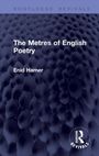 "The Metres of English Poetry" von Enid Hamer. Dunkelblauer Hintergrund mit regelmäßigen, erhabenen Mustern und Routledge-Logo.