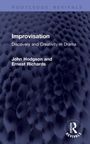 "Improvisation: Discovery and Creativity in Drama" von John Hodgson und Ernest Richards. Dunkle, strukturierte Oberfläche.