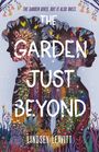 Lindsey Leavitt: The Garden Just Beyond, Buch