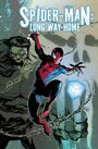 "Spider-Man: Long Way Home". Comic-Illustration zeigt Spider-Man in Aktion, schlägt mit Netz zu, grüne Kreatur im Hintergrund.