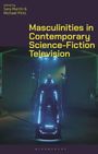 „Masculinities in Contemporary Science-Fiction Television“. Eine Person in einem futuristischen, leuchtenden Stuhl.