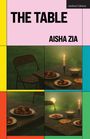 Text: "THE TABLE" und "AISHA ZIA". Illustration eines Tisches mit Essen und brennender Kerze auf einer Wiese.