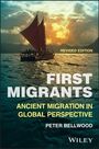 "FIRST MIGRANTS: ANCIENT MIGRATION IN GLOBAL PERSPECTIVE" von Peter Bellwood. Segelboot bei Sonnenuntergang.