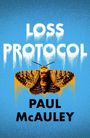Text: LOSS PROTOCOL, PAUL McAULEY. Illustration einer Motte auf blauem Hintergrund.