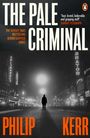 „The Pale Criminal“, Lob von Sunday Telegraph. Silhouette eines Mannes auf leerer nächtlicher Straße. Retro-Stadtansicht.
