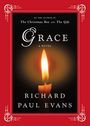 "Grace: A Novel" von Richard Paul Evans, Kerze leuchtet in der Mitte, roter Rand mit dekorativen Ecken.