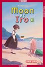 "Moon et Iro 1" steht über zwei Figuren; eine aufrechtstehend, die andere kniet am Strand. Sie blicken sich an.