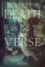 „DEATH IN VERSE“ steht groß. Zwei Figuren in einem mystischen Raum, eine mit wehendem Haar und Notizbuch, schwebende Blätter.