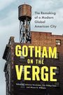 Der Text „GOTHAM ON THE VERGE“ steht groß auf einem Gebäude mit Wasserturm. Darunter die Editoren und der Untertitel einer Stadt.
