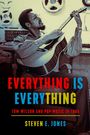 "Everything is Everything", Tom Wilson 1966, Steven E. Jones. Ein Mann mit Brille spielt Gitarre im Studio.