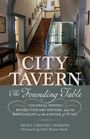 „City Tavern: The Founding Table“ von Becky Libourel Diamond. Vordergrund: historischer Innenraum mit Holzboden.