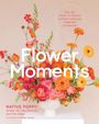 Titel: "Flower Moments". Slogan über Verbindung durch Blumen. Bunter Blumenstrauß in Weiß-Gelb-Orange-Tönen.