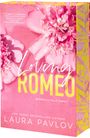 Laura Pavlov: Loving Romeo, Buch