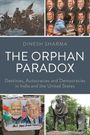 Text: "Dinesh Sharma - The Orphan Paradox: Destinies, Autocracies and Democracies in India and the United States." Oben Illustrationen.