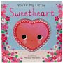 "You're My Little Sweetheart" in buntem Design, mit Herzkopf und freundlichem Gesicht, umgeben von Blumenillustration.