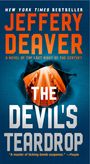 "NEW YORK TIMES BESTSELLER, JEFFERY DEAVER, THE DEVIL'S TEARDROP, A NOVEL OF THE LAST NIGHT OF THE CENTURY." Illustration: Menschen auf einer Rolltreppe.