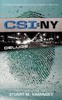 Texte: "CSI: NY", "DELUGE", "STUART M. KAMINSKY". Stadtansicht und Fingerabdruck, Farbe: grünlich.