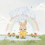 Text: "PITTA PATTA"
Ein Hase in gelbem Regenmantel, Regenbogen im Hintergrund, Pfütze, Frosch, Blumen.