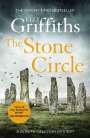 Elly Griffiths: The Stone Circle, Buch