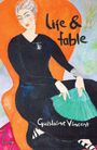 Text: "life & table" und "Guislaine Vincent". Illustration: Frau in schwarzem Kleid, Fächer in der Hand, auf orangefarbenem Stuhl.