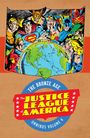 "The Justice League of America", Helden um eine große Erde versammelt, darunter bekannte Charaktere, im Comic-Stil.