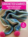 "Crocheted Scarves. Modern Patterns for Scarves, Cowls, and Neckwarmers. 35 Projects to Make. Nicki Trench." Ein bunter Schal mit Pompons.